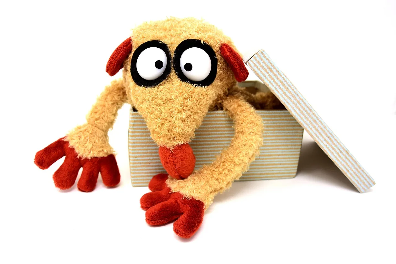How safe should a DIY toy box be?